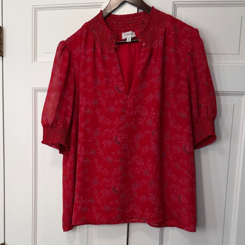 Evereve Scarlet Floral Blouse with Smocked Accents